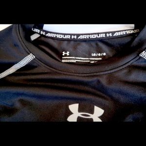 “Compression Heatgear” long-sleeved Under Armour shirt.